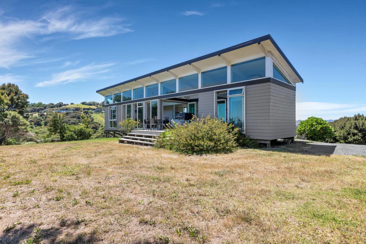 Paroa Bay Chalets - Te Whare Kereru Расселл Экстерьер фото